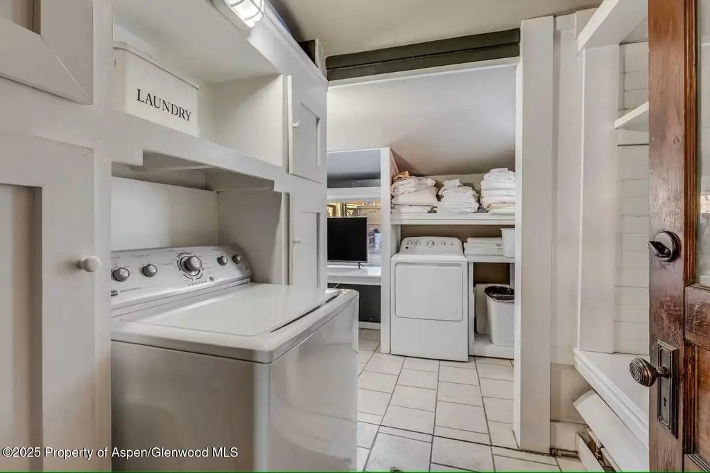33 of 47 - 726 & 728 Blake Avenue, Glenwood Springs, CO