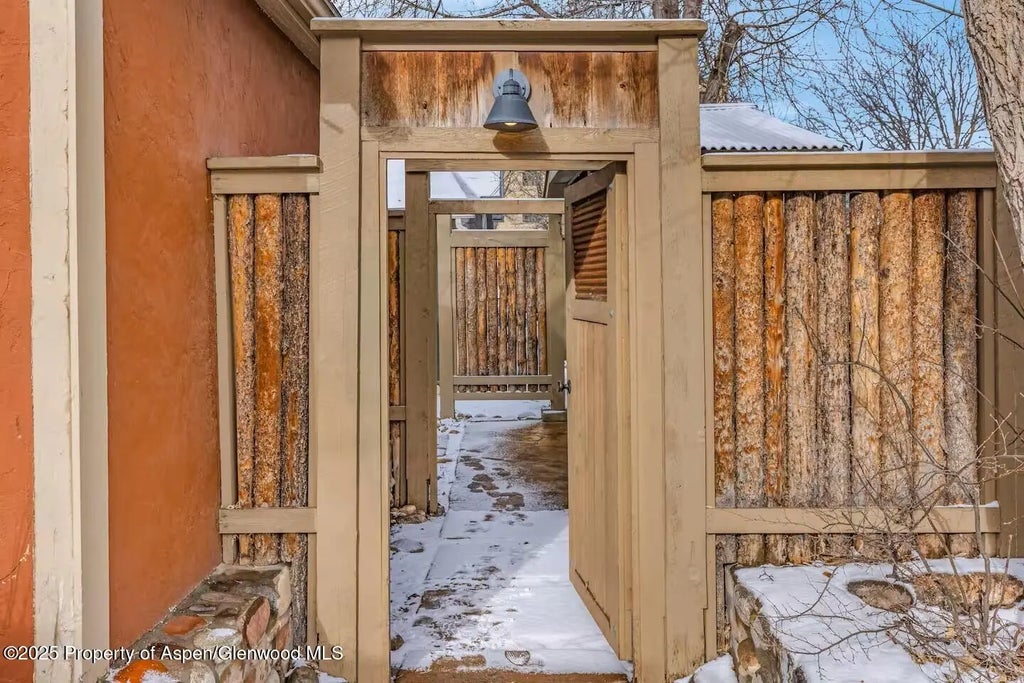 6 of 47 - 726 & 728 Blake Avenue, Glenwood Springs, CO
