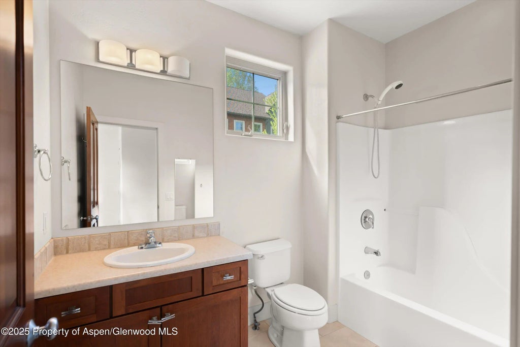 20 of 31 - 630 Evans Court, Basalt, CO