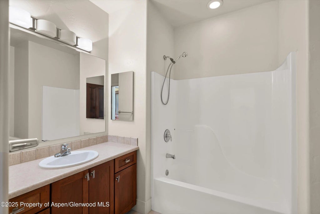 22 of 31 - 630 Evans Court, Basalt, CO