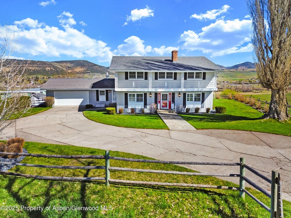 1509 County Road 4, Meeker