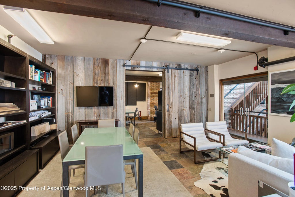 7 of 13 - 300 S Spring Street #201, Aspen, CO