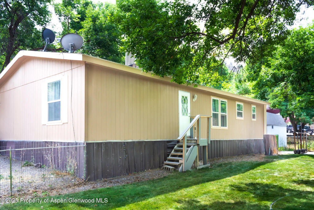 8 of 18 - 5033 County Road 335 112, New Castle, CO