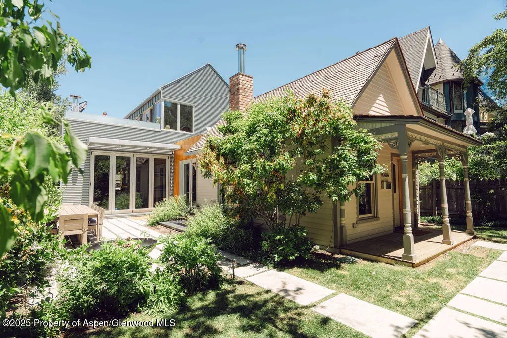 3 of 48 - 1006 E Cooper Avenue, Aspen, CO