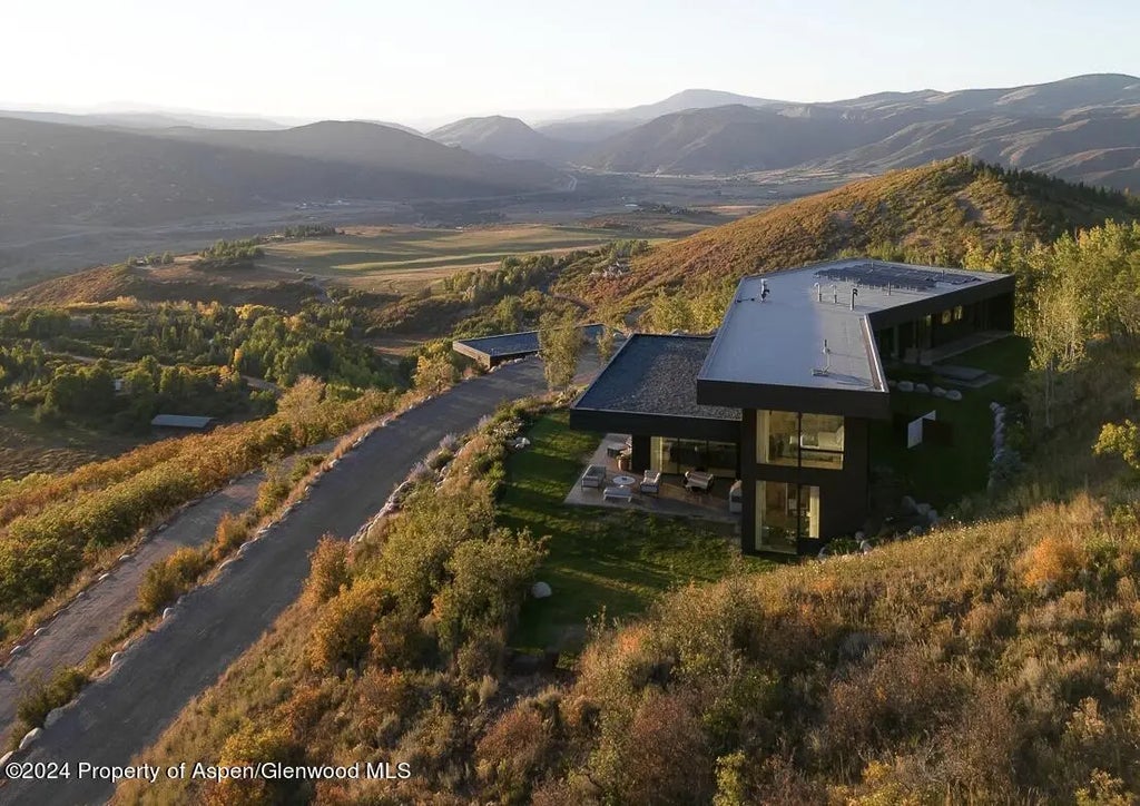 17 of 67 - 542 Carroll Drive, Aspen, CO