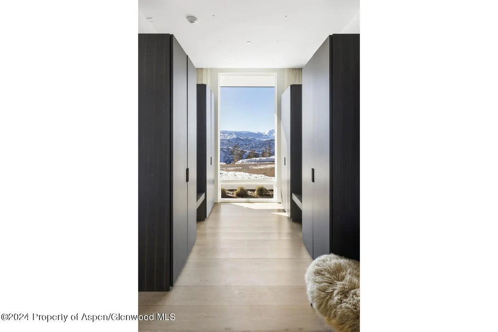 21 of 67 - 542 Carroll Drive, Aspen, CO