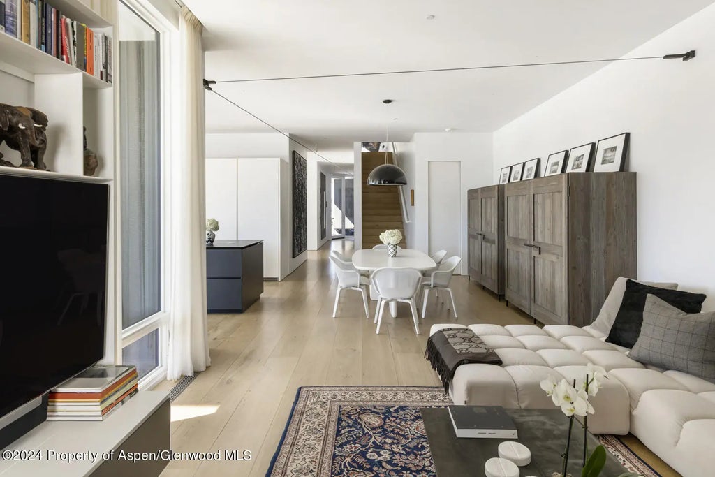 33 of 67 - 542 Carroll Drive, Aspen, CO