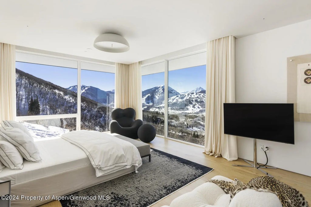 36 of 67 - 542 Carroll Drive, Aspen, CO