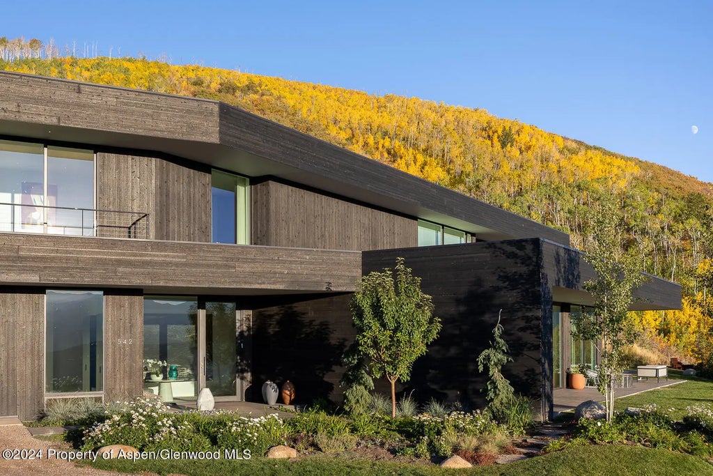 9 of 67 - 542 Carroll Drive, Aspen, CO