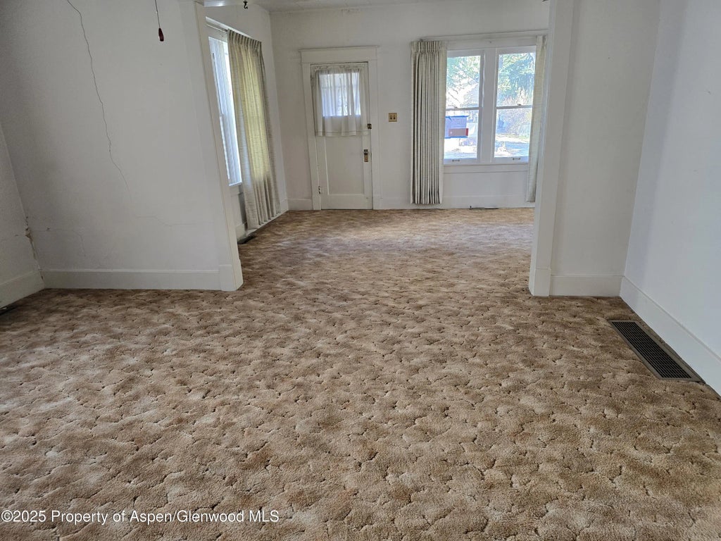 12 of 22 - 720 Barclay Street, Craig, CO