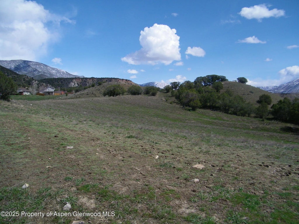 9 of 10 - 960 County Road 245, New Castle, CO