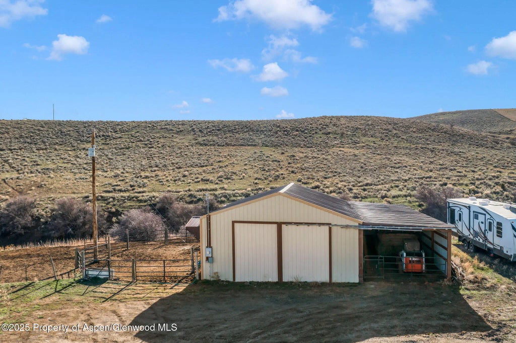 2 of 50 - 3572 County Road 7, Craig, CO