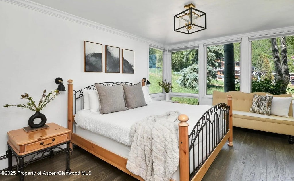 7 of 25 - 800 S Monarch Street 13, Aspen, CO