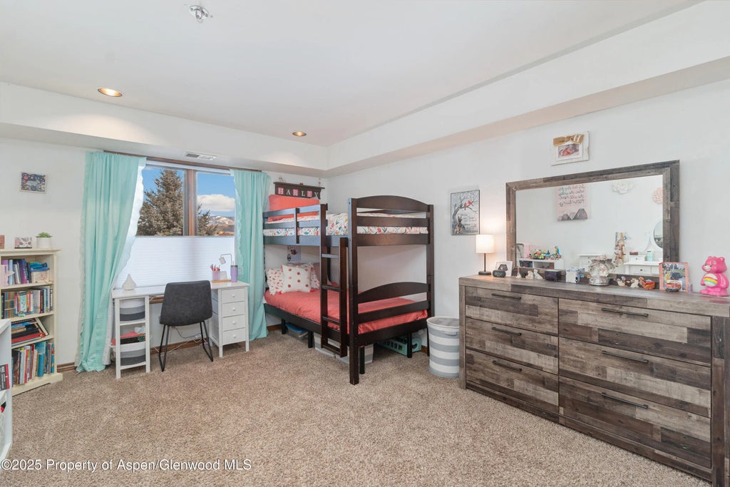 13 of 23 - 1468 W Main Street, Carbondale, CO