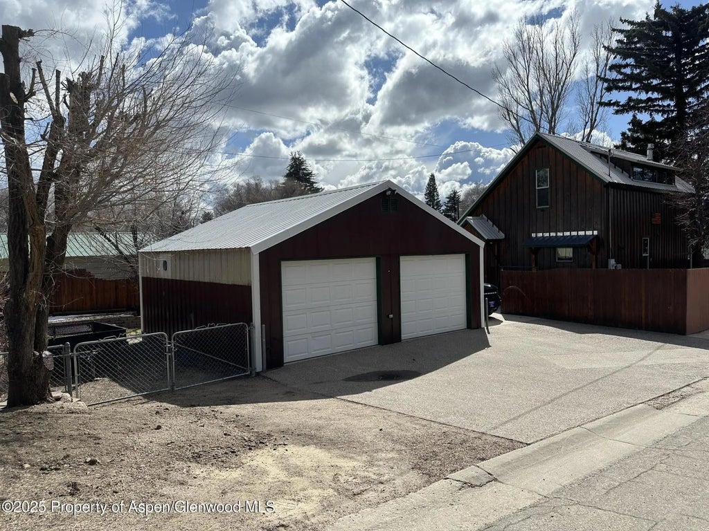 6 of 40 - 595 Colorado Street, Craig, CO