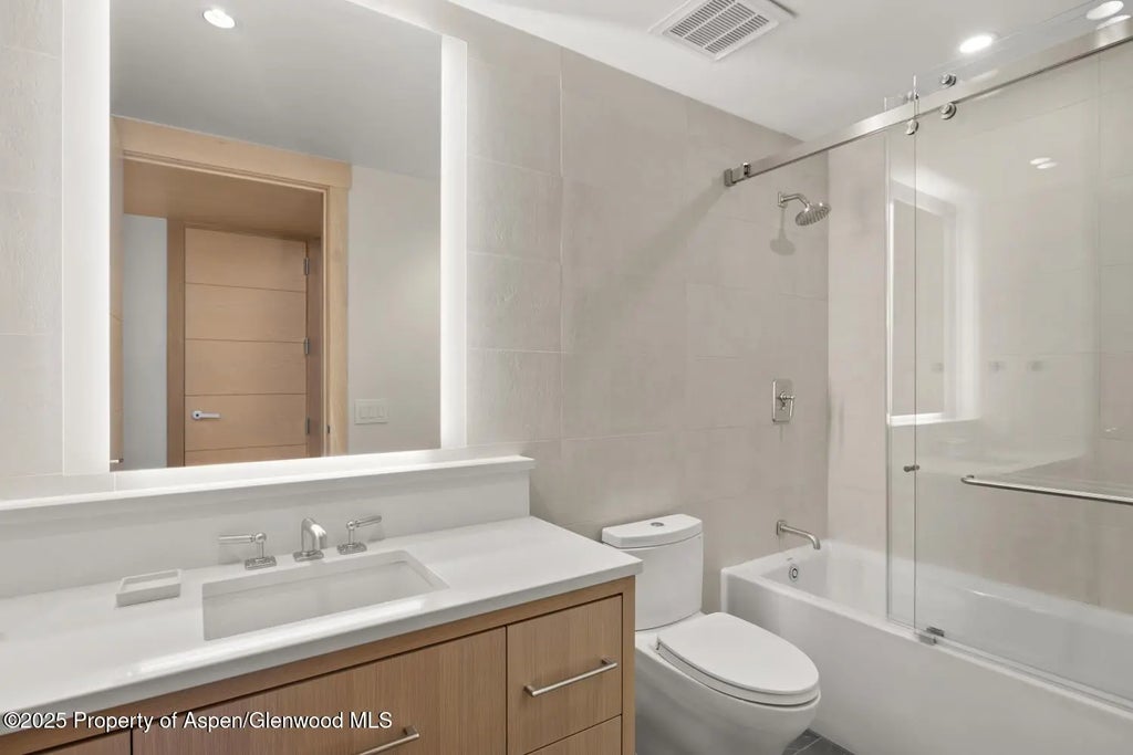 28 of 30 - 130 Wood Road 152, Snowmass Village, CO