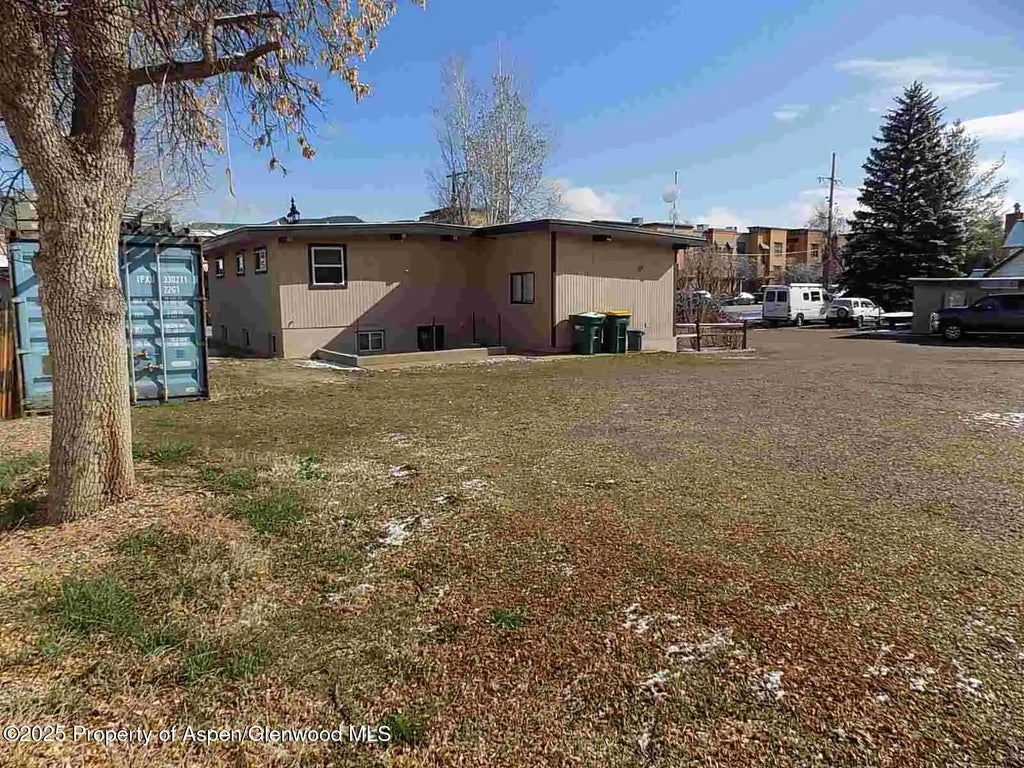 23 of 24 - 1044 Main Street, Carbondale, CO