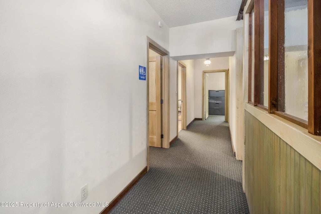 14 of 37 - 931 Grand Avenue, Glenwood Springs, CO