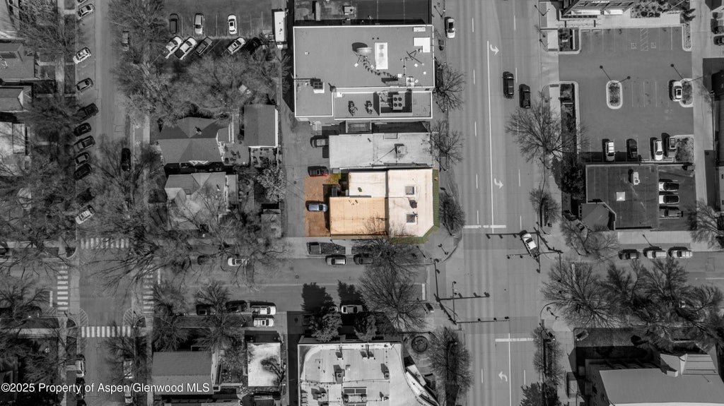 36 of 37 - 931 Grand Avenue, Glenwood Springs, CO