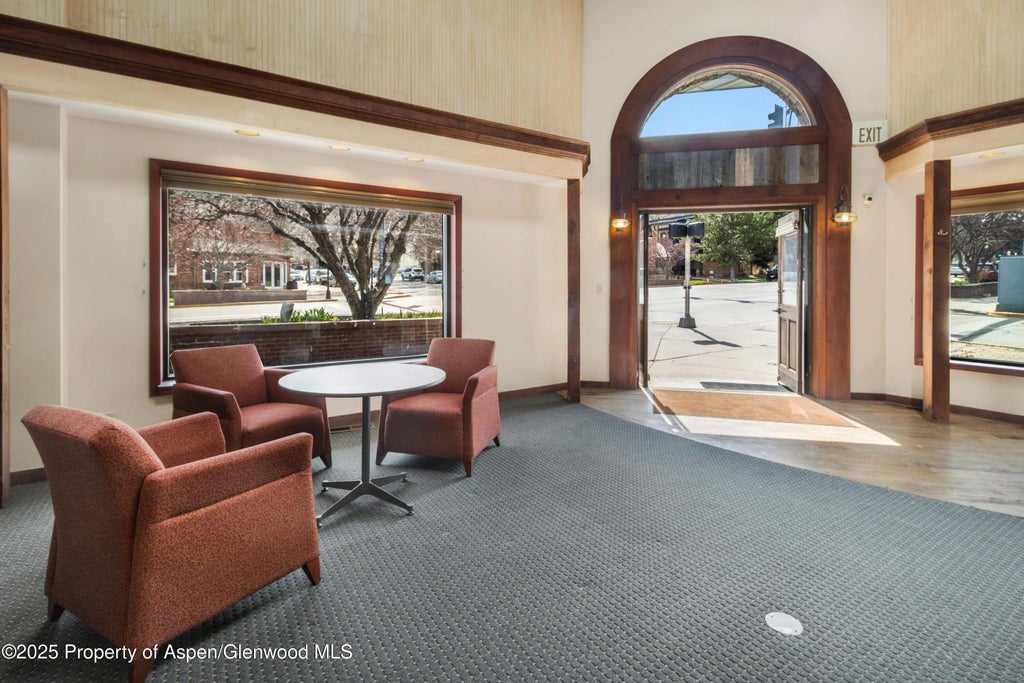7 of 37 - 931 Grand Avenue, Glenwood Springs, CO