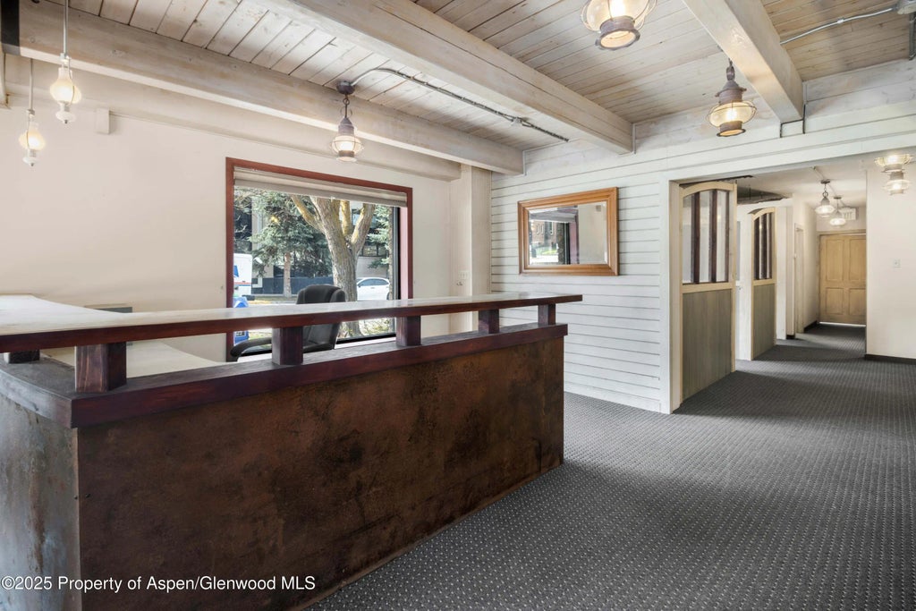 8 of 37 - 931 Grand Avenue, Glenwood Springs, CO