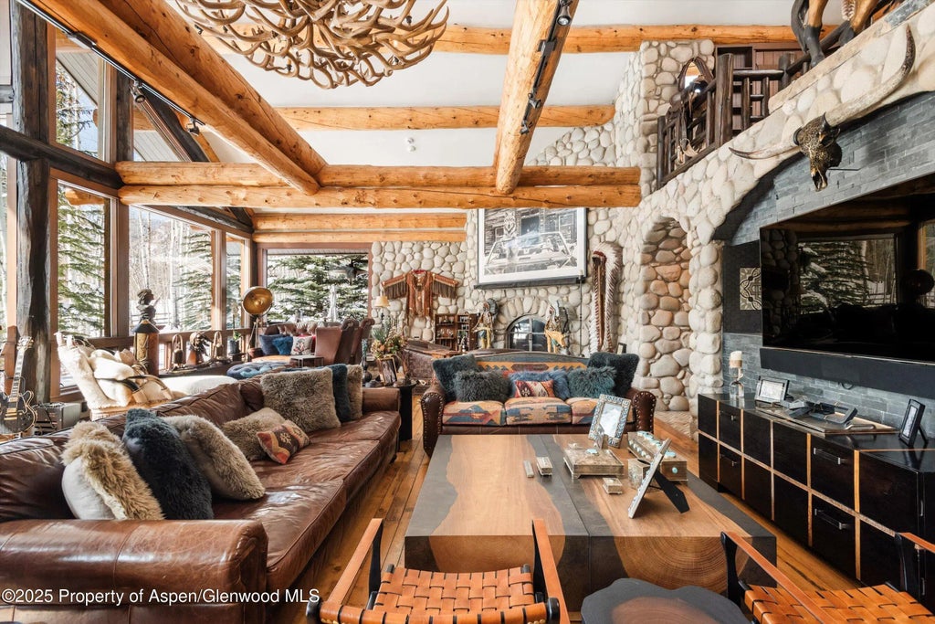 10 of 39 - 303 Conundrum Creek Road, Aspen, CO