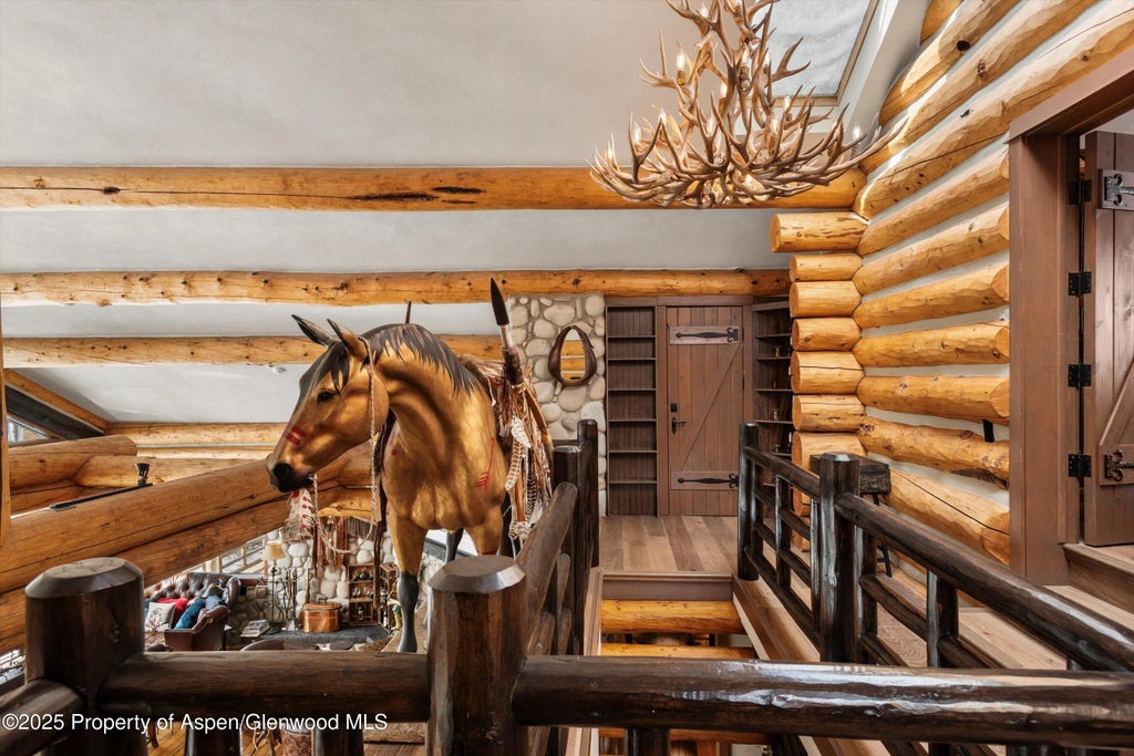 22 of 39 - 303 Conundrum Creek Road, Aspen, CO