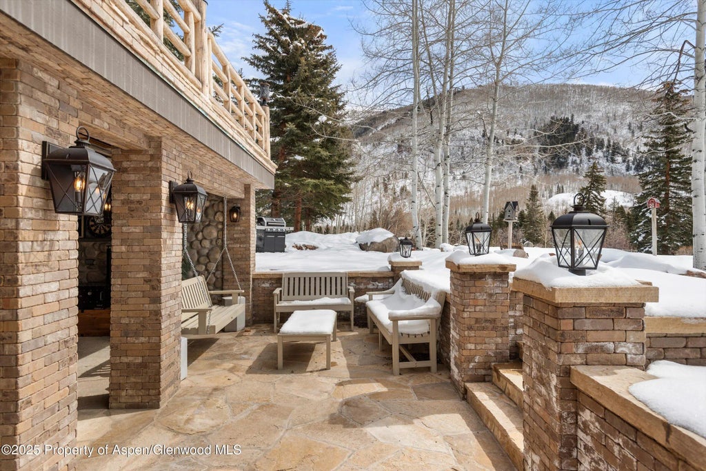 35 of 39 - 303 Conundrum Creek Road, Aspen, CO