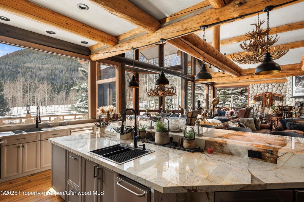 4 of 39 - 303 Conundrum Creek Road, Aspen, CO