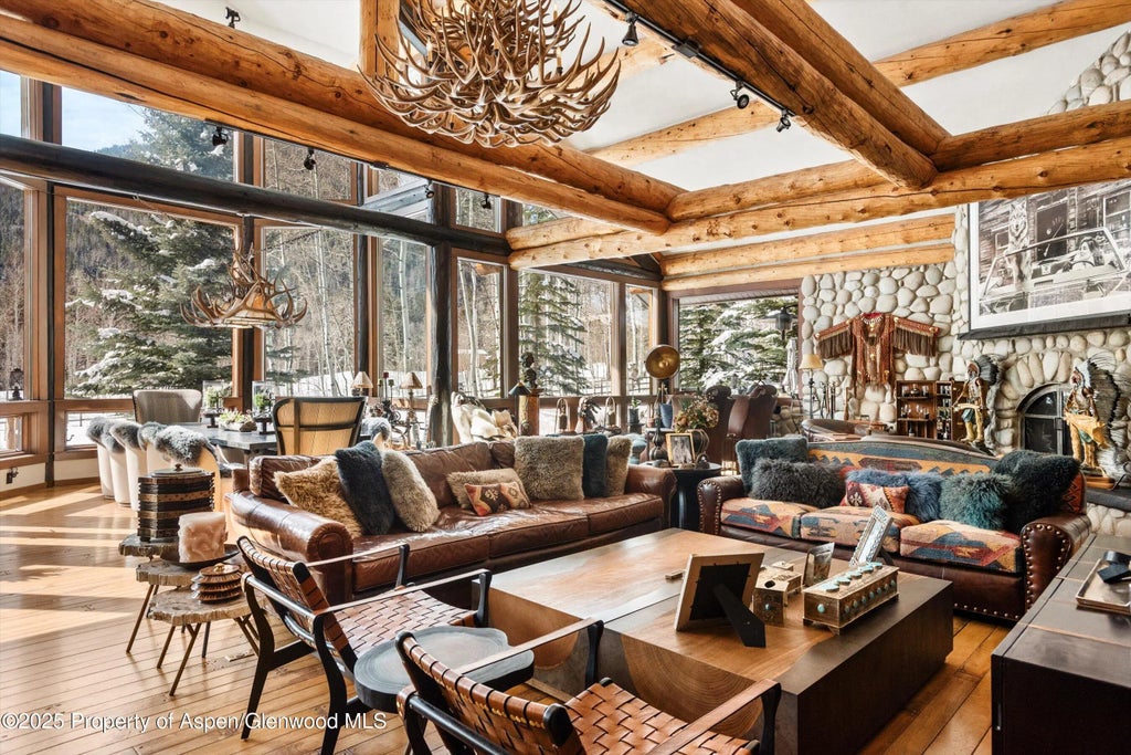 7 of 39 - 303 Conundrum Creek Road, Aspen, CO