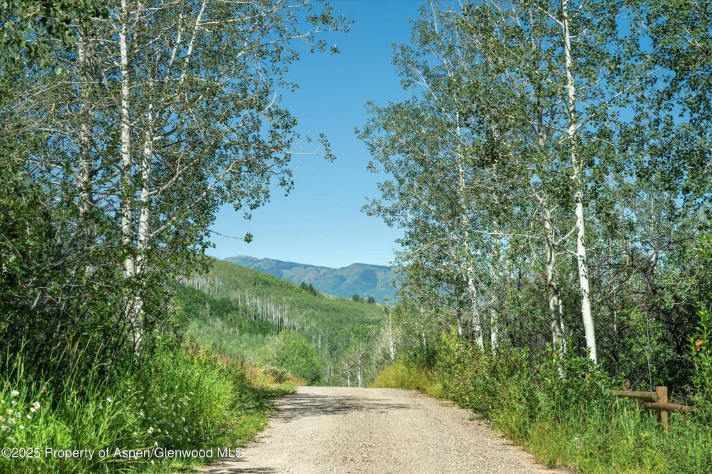 26 of 30 - 1833 West Buttermilk Road, Aspen, CO