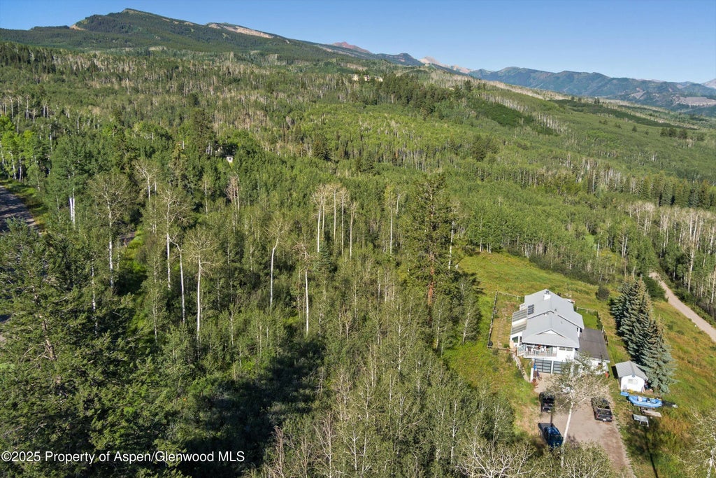 6 of 30 - 1833 West Buttermilk Road, Aspen, CO