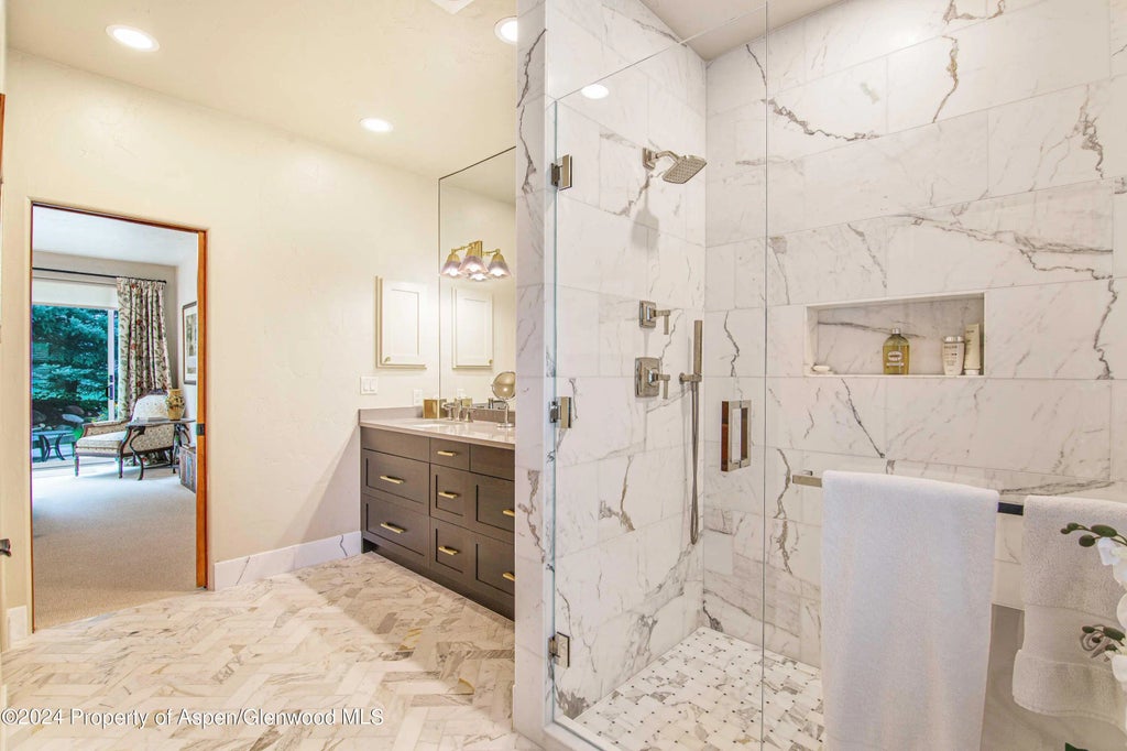 18 of 39 - 112 Golden Bear Drive, Carbondale, CO