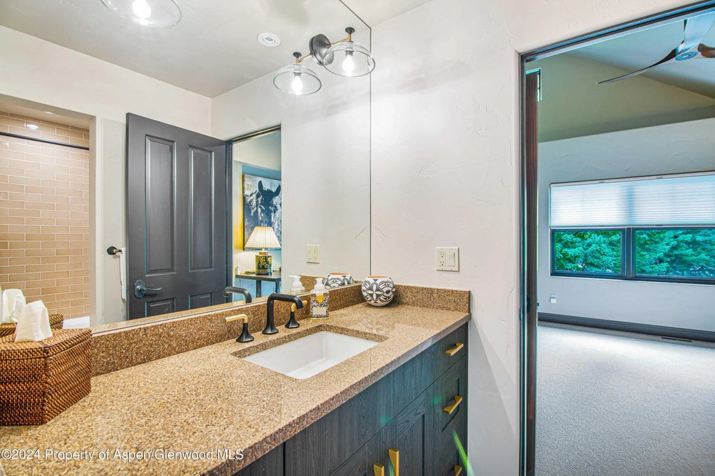 27 of 39 - 112 Golden Bear Drive, Carbondale, CO