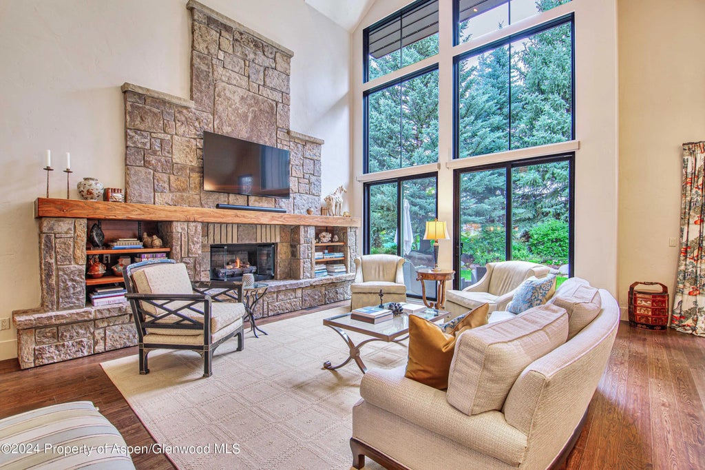 3 of 39 - 112 Golden Bear Drive, Carbondale, CO