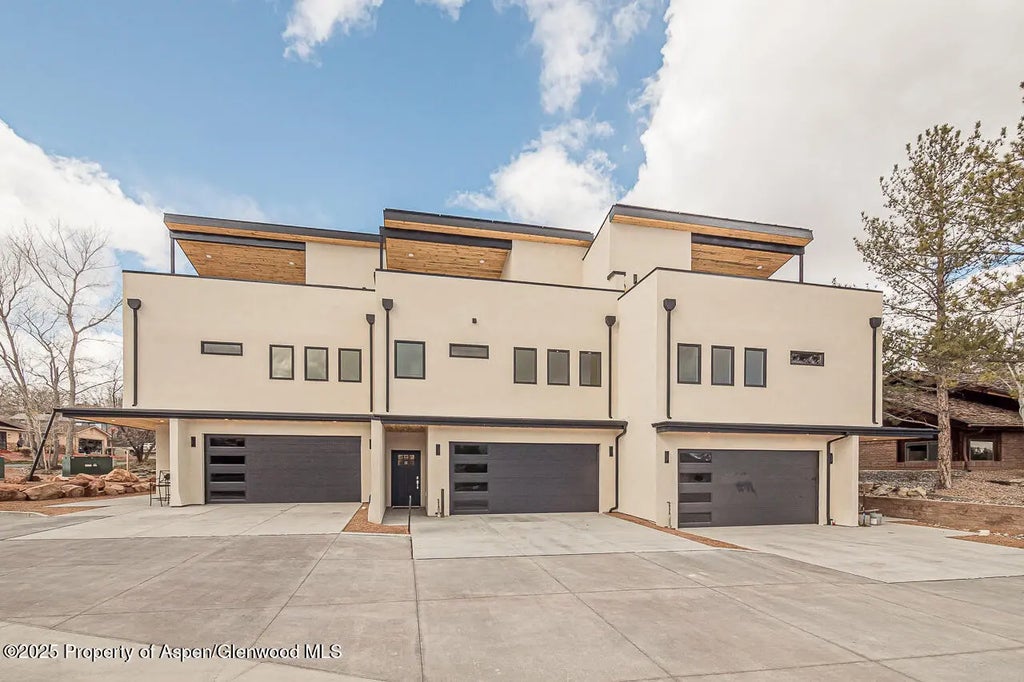 2398 Ridge Circle C, Grand Junction