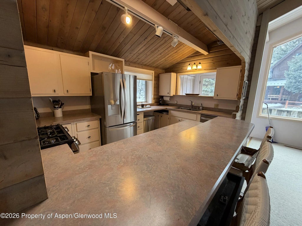 5 of 14 - 980 King Street 1, Aspen, CO