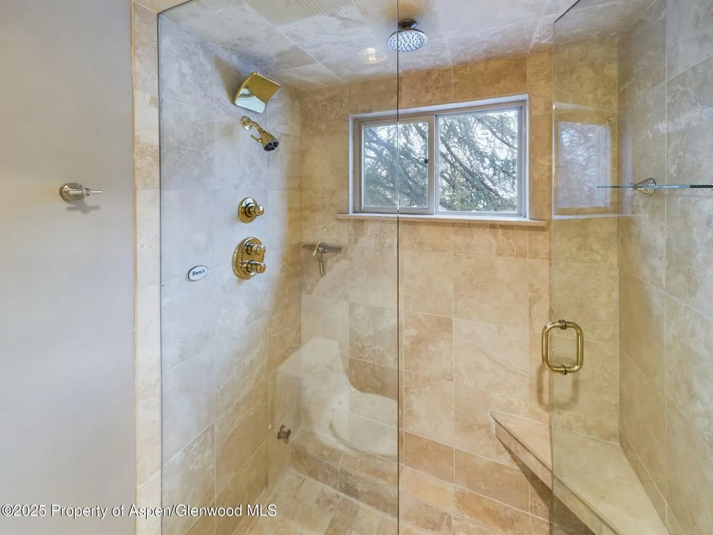 12 of 13 - 601 S S West End Street 7, Aspen, CO