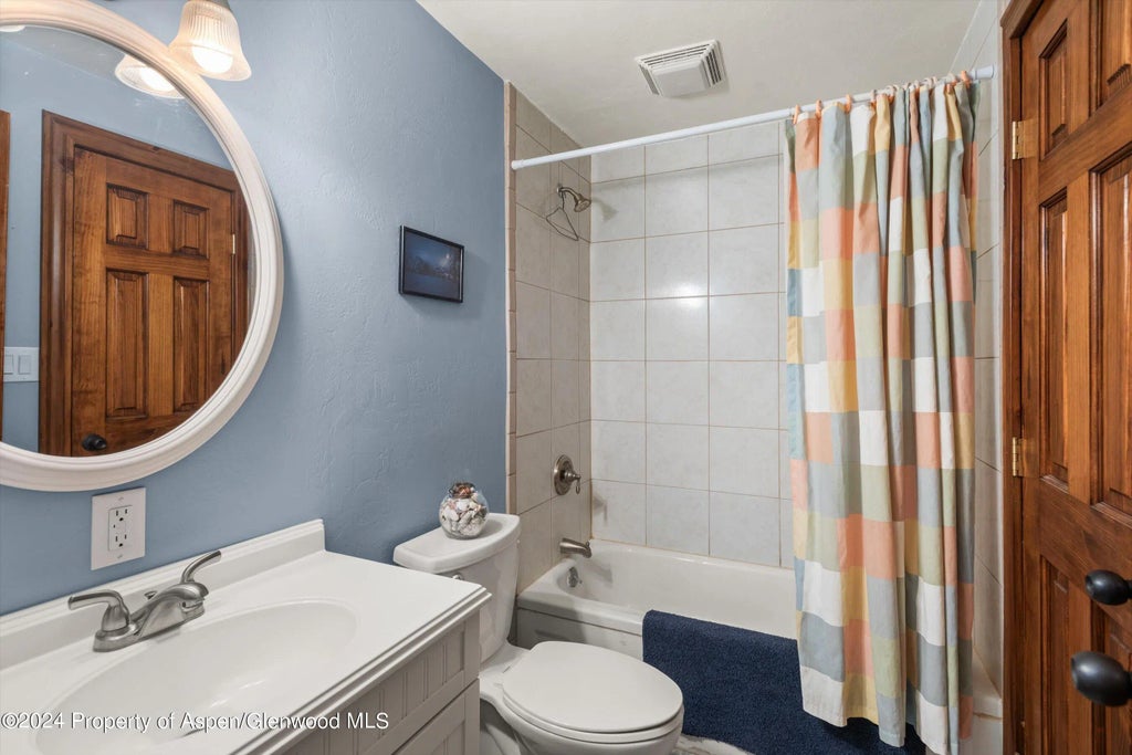 13 of 21 - 570 Redstone Avenue, Carbondale, CO