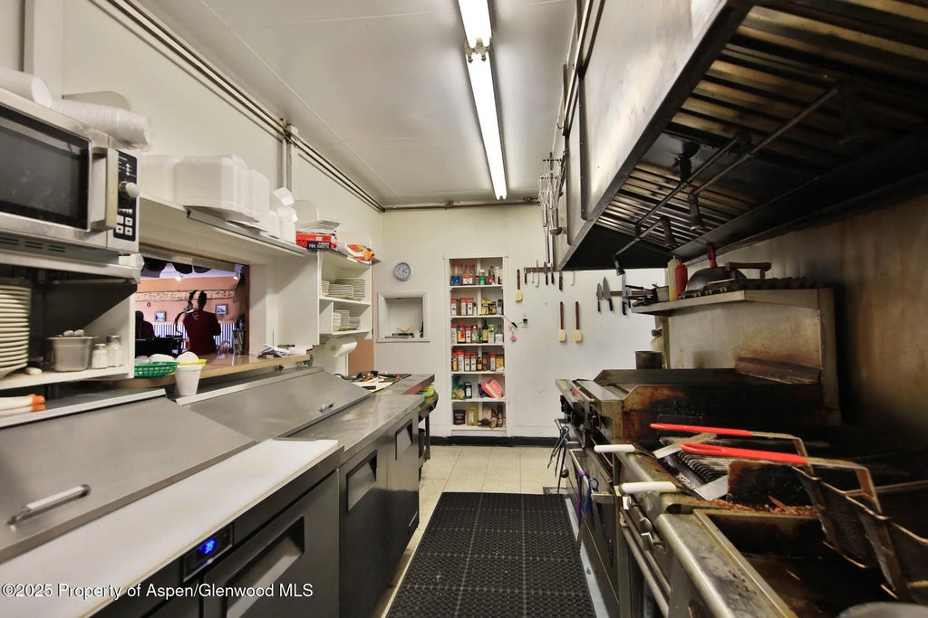 10 of 27 - 108 Main Street, Collbran, CO