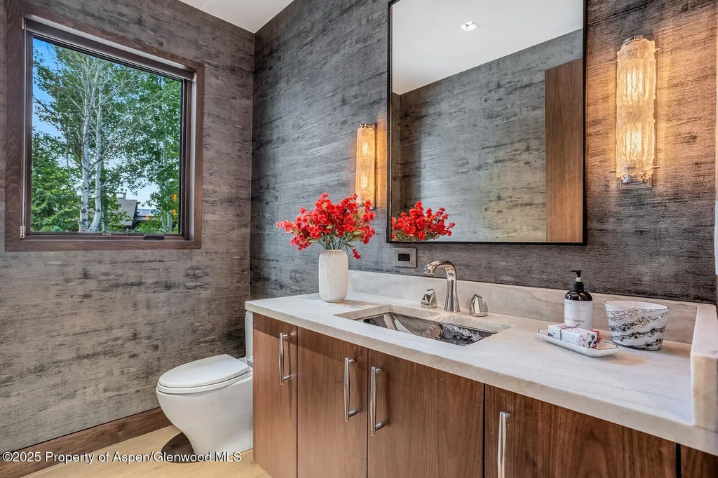 19 of 94 - 130 Primrose Path, Aspen, CO