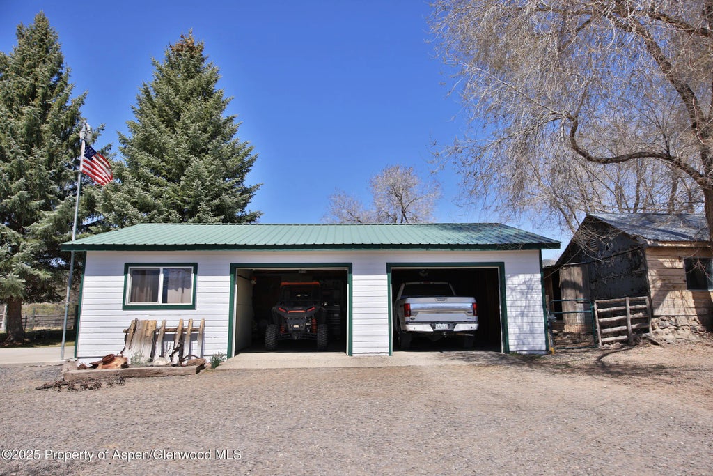 27 of 47 - 58590 Pe 3/10 Road, Collbran, CO