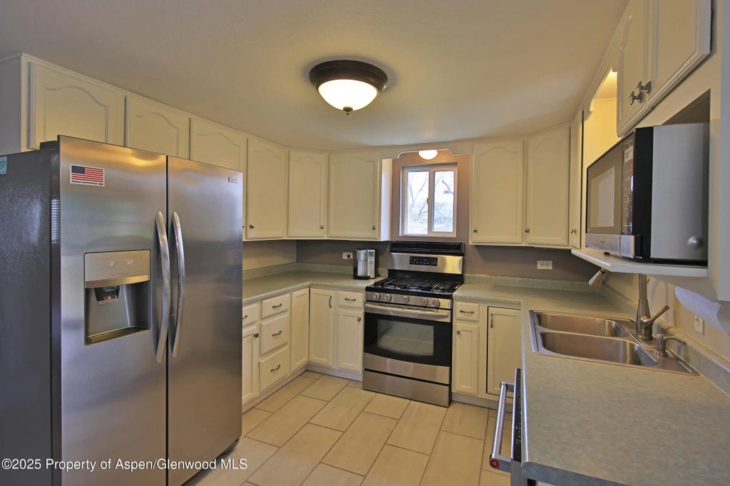 6 of 47 - 58590 Pe 3/10 Road, Collbran, CO