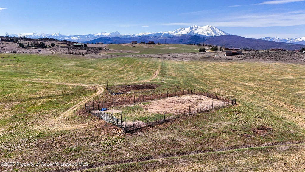 6 of 15 - 623 Fender Lane, Carbondale, CO