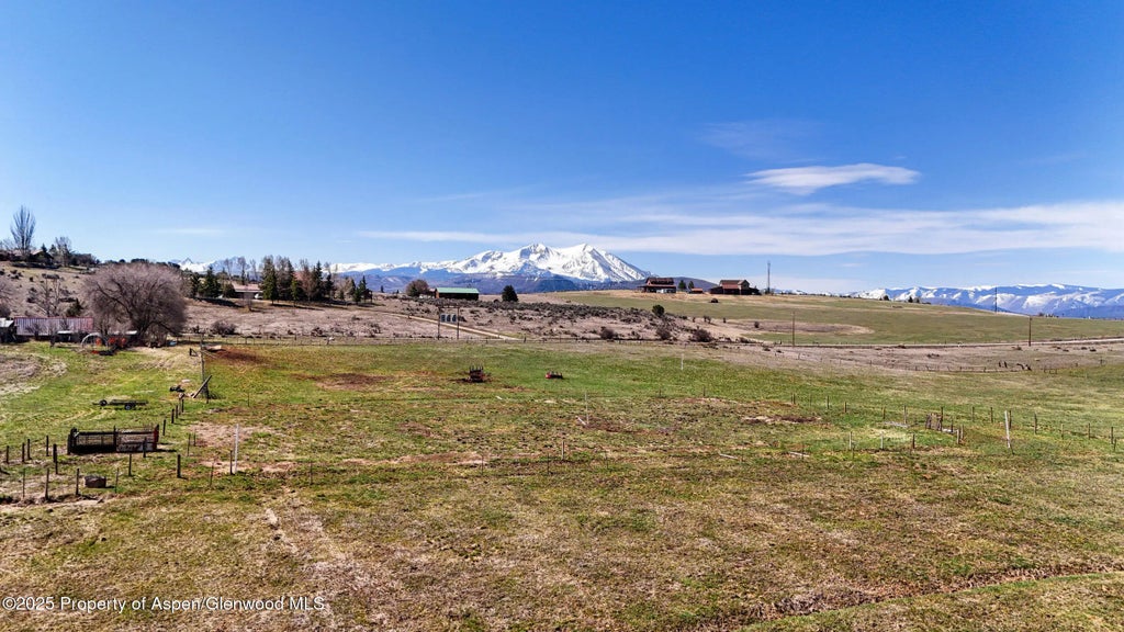 7 of 15 - 623 Fender Lane, Carbondale, CO