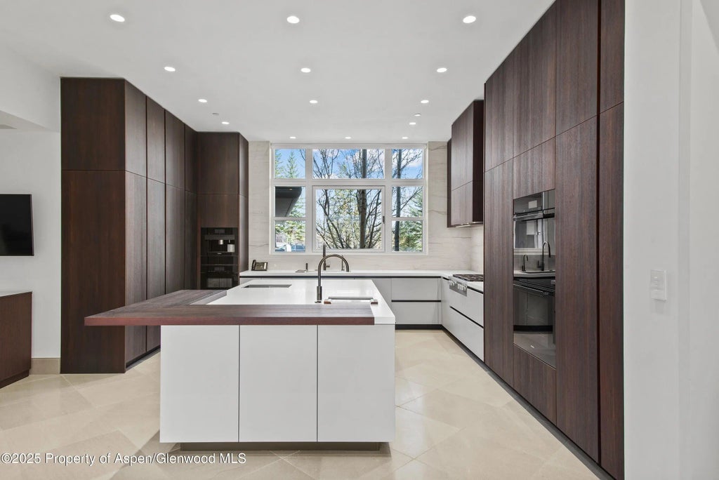2 of 103 - 401 Eagle Park Drive, Aspen, CO