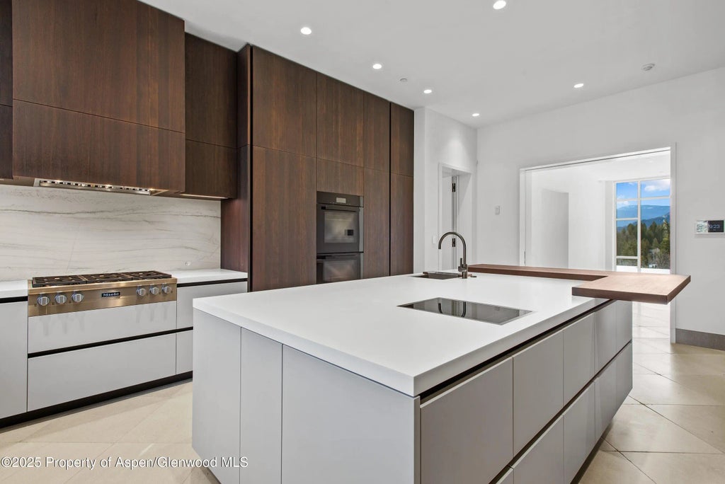 30 of 103 - 401 Eagle Park Drive, Aspen, CO