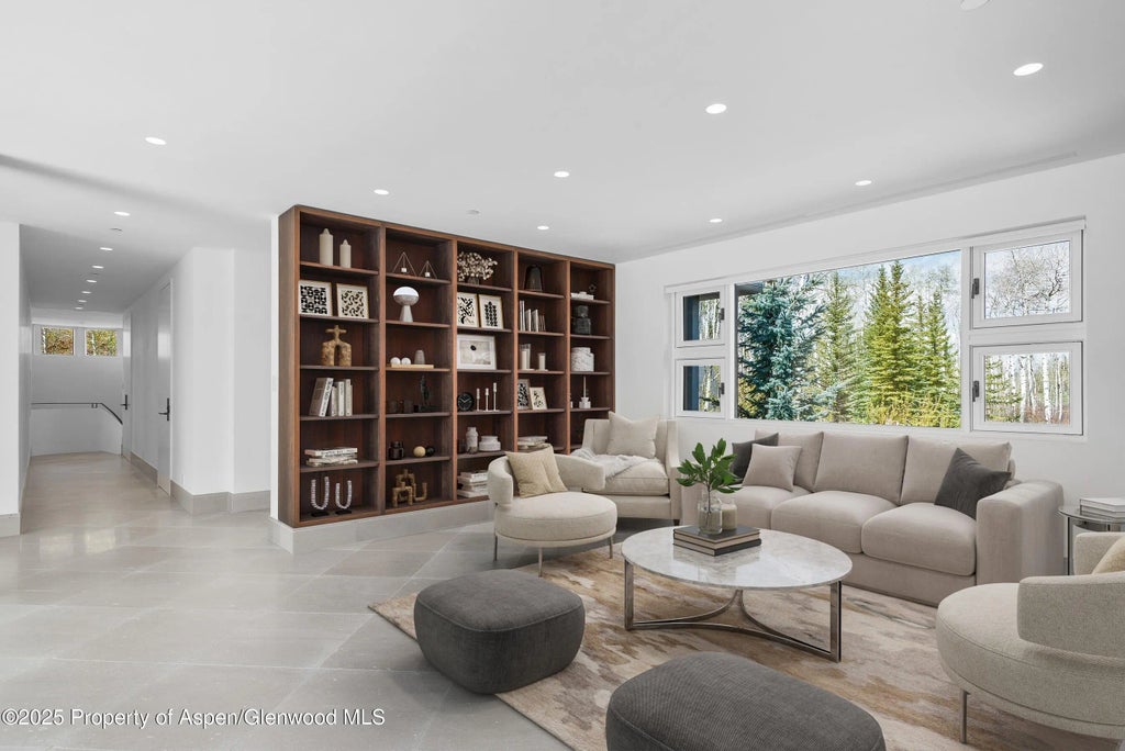 4 of 103 - 401 Eagle Park Drive, Aspen, CO