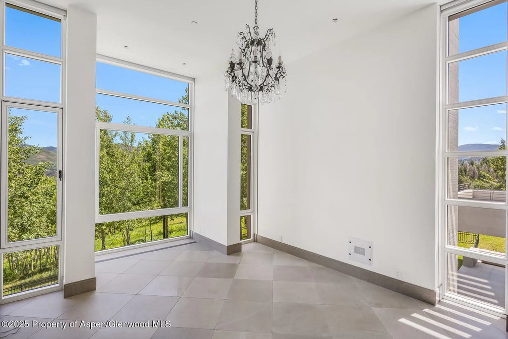 45 of 103 - 401 Eagle Park Drive, Aspen, CO