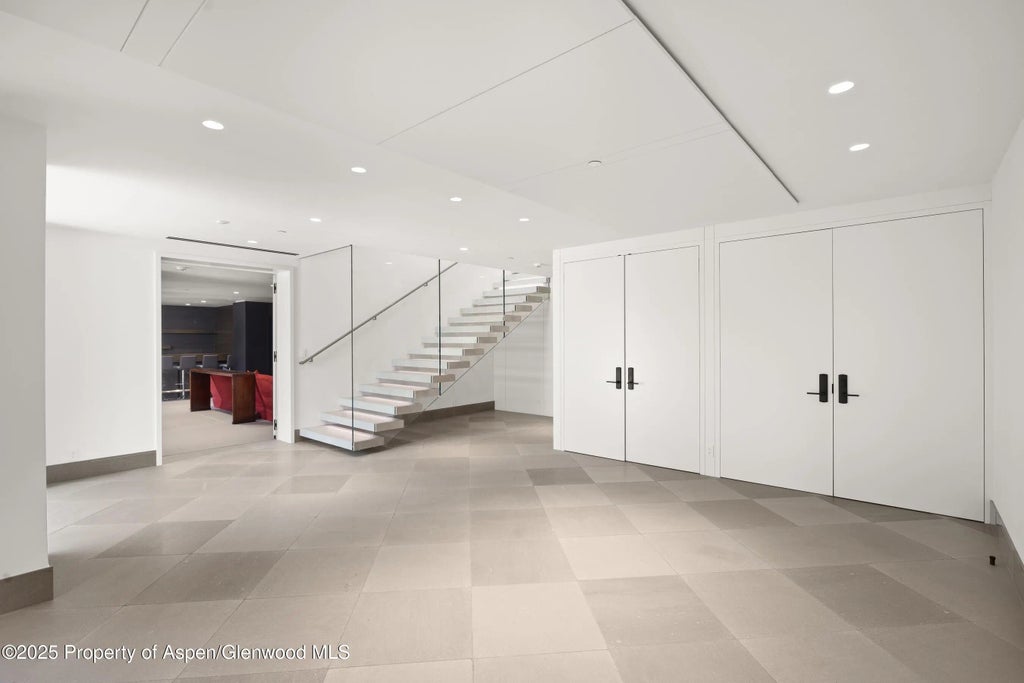 70 of 103 - 401 Eagle Park Drive, Aspen, CO